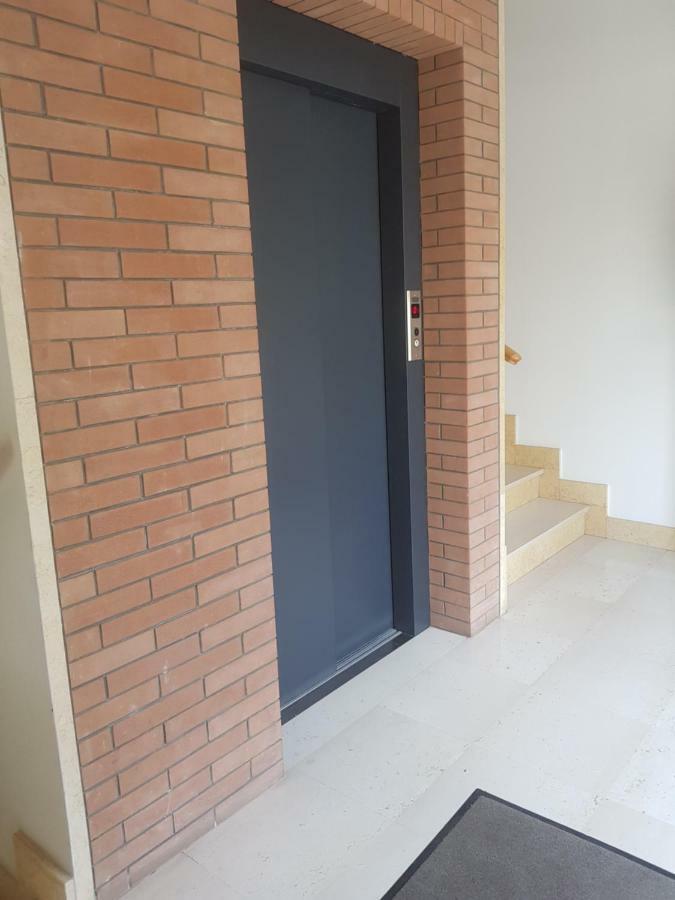 "La Casa Di Mariagrazia" Rooms Con Cucina Condivisa E Terrazza Sammichele Di Bari Exterior foto