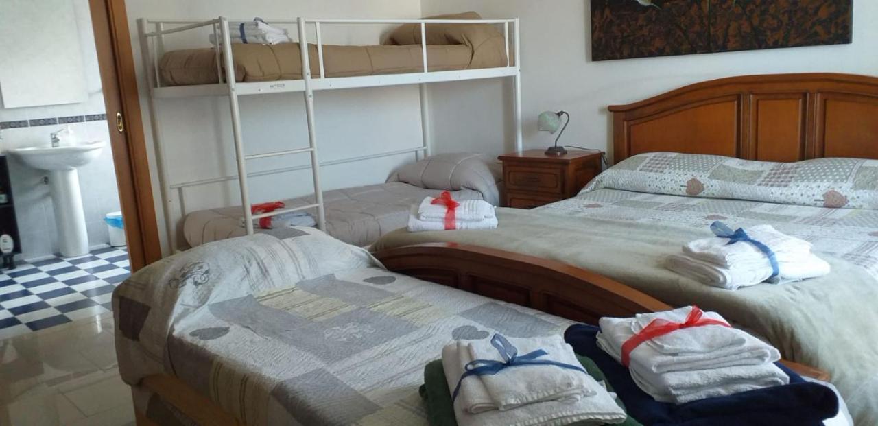 "La Casa Di Mariagrazia" Rooms Con Cucina Condivisa E Terrazza Sammichele Di Bari Exterior foto